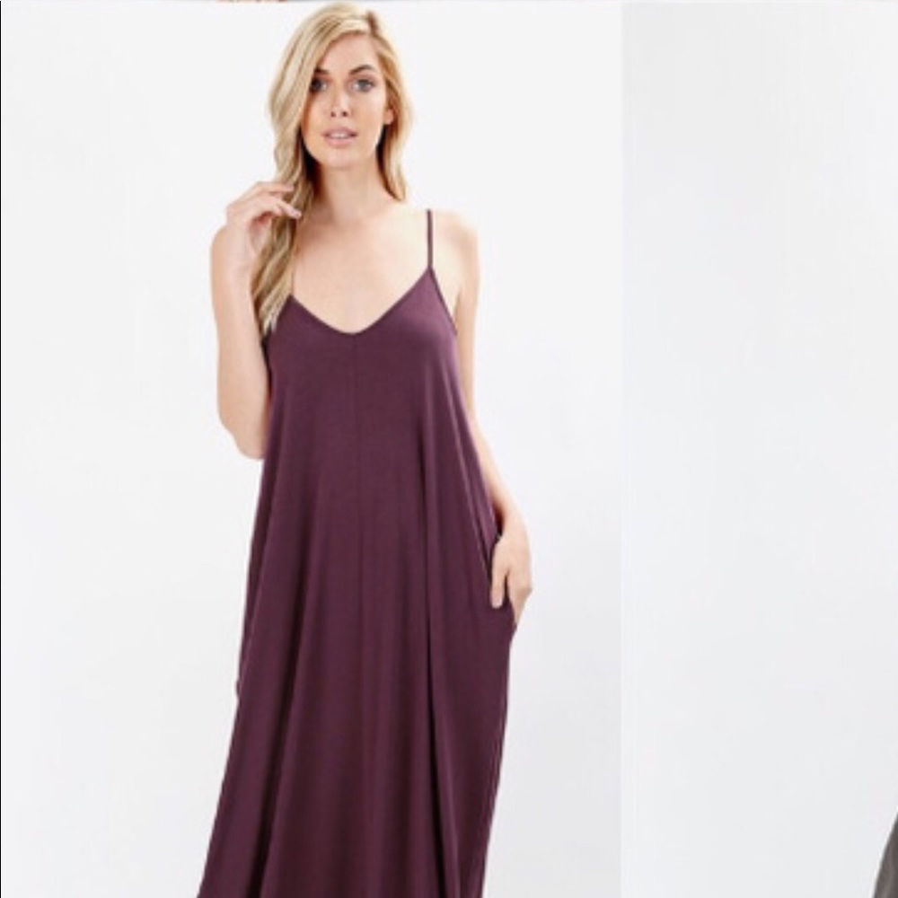 TODAY ONLY✨ LAST ONE✨ Maxie dress with pockets.